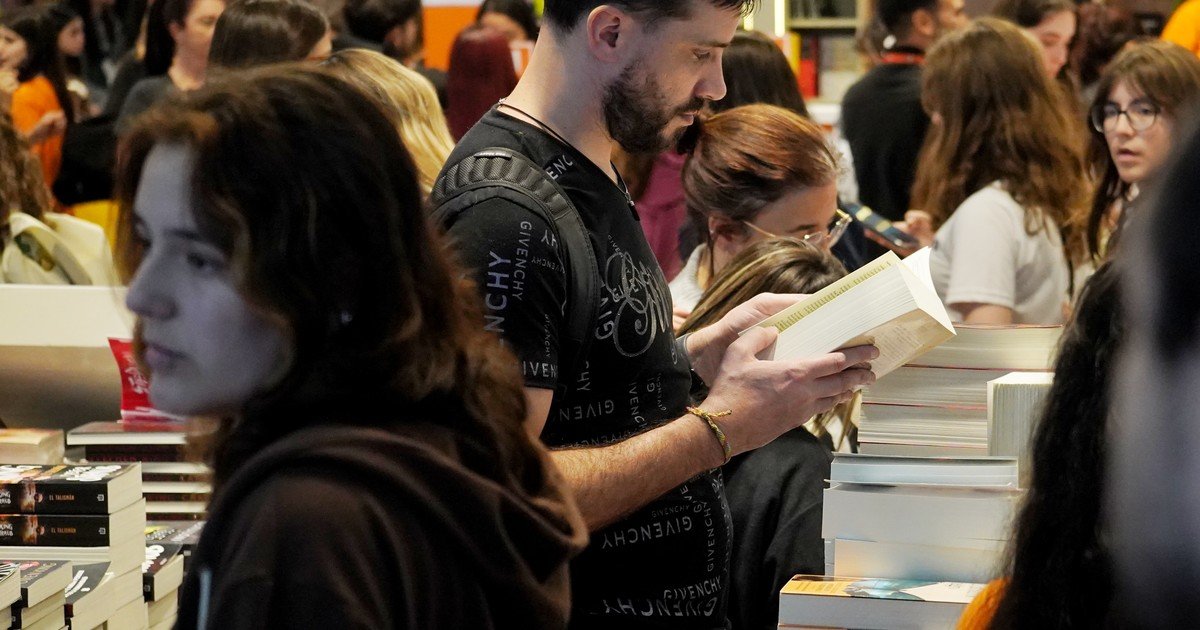 Feria del Libro 2026: los recomendados de hoy 27 de abril