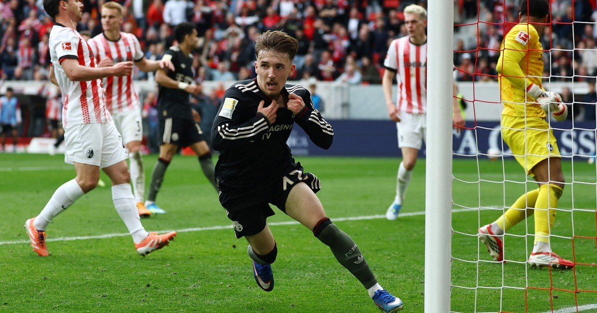 Bayern Múnich perdía hasta el minuto 92 pero se lo dio vuelta al Friburgo, llegó a los 100 goles en 28 partidos y viajará afilado al Bernabéu
