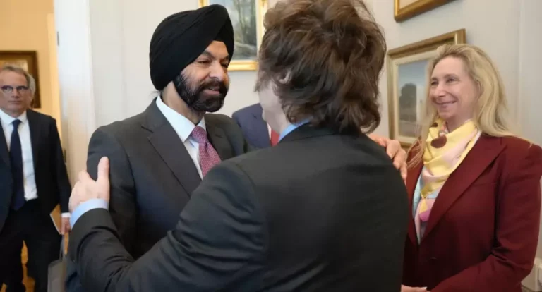 Banco Mundial ve a Argentina como la excepción regional, pero alerta por riesgos