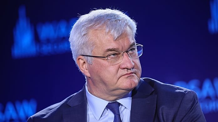 Ucrania celebra "el nuevo capítulo" en sus relaciones con Hungría