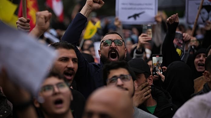 Primer encuentro entre Líbano e Israel en décadas: un Gobierno que desafía a Hezbolá y una calle que teme otro 17 de mayo