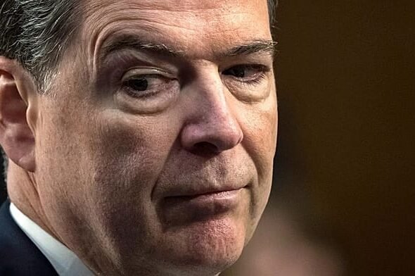 El exdirector del FBI James Comey, imputado por supuestas amenazas de muerte a Trump