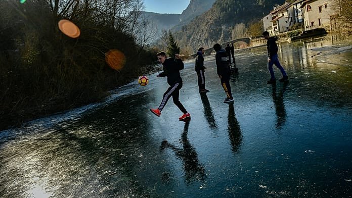 De 30ºC el viernes a nieve el domingo: España vive el cambio de tiempo más brusco del año