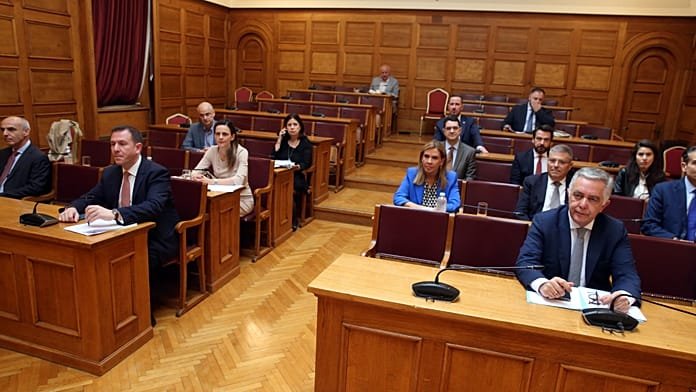 Caso OPEKEPE: El Parlamento griego propone levantar la inmunidad a 11 diputados por un caso de la Fiscalía Europea