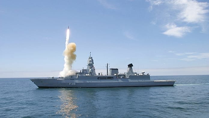 Así será la fragata más grande de mundo, el nuevo superbuque alemán