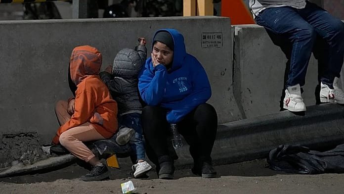 Chile inicia las deportaciones masivas y Kast frena la regularización de 180.000 inmigrantes