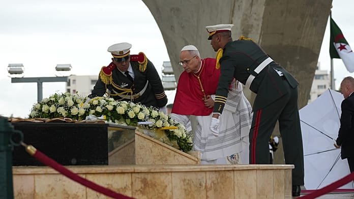 El Papa León XIV pide perdón y paz en su visita a Argelia