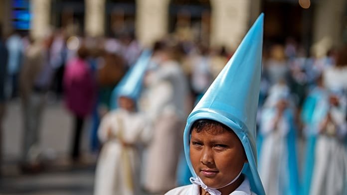 Las monas de Pascua tradicionales se reinventan en Barcelona