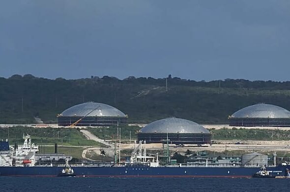 Rusia planea enviar un segundo petrolero a Cuba en plena crisis energética