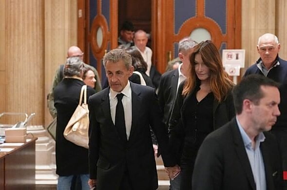 Sarkozy vuelve a declarar ante el juez y niega la financiación de Gadafi