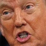 Trump baraja opciones militares contra Irán con "ataques masivos y fuerzas terrestres"