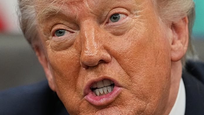 Trump baraja opciones militares contra Irán con "ataques masivos y fuerzas terrestres"