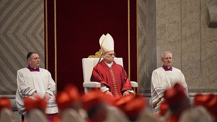 Via Crucis del Papa León XIV: "Quienes deciden las guerras responderán ante Dios"