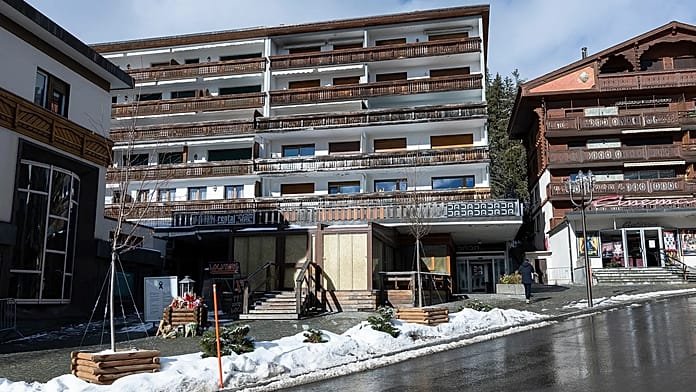 Incendio en Crans-Montana: El exjefe de seguridad guarda silencio en la investigación