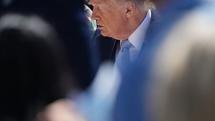 Acuerdo entre EE.UU. e Irán: El alto el fuego ofrece a Trump una salida del lastre político