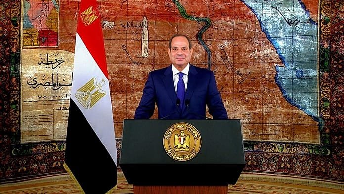 Al Sisi advierte de que los países del Golfo se enfrentan a "intentos de redibujar" el mapa de Oriente Medio