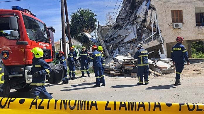 Derrumbe de un edificio de dos plantas en Limassol (Chipre), una persona atrapada