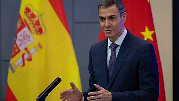 Sánchez pide a China un papel clave en la paz global durante su visita a Pekín