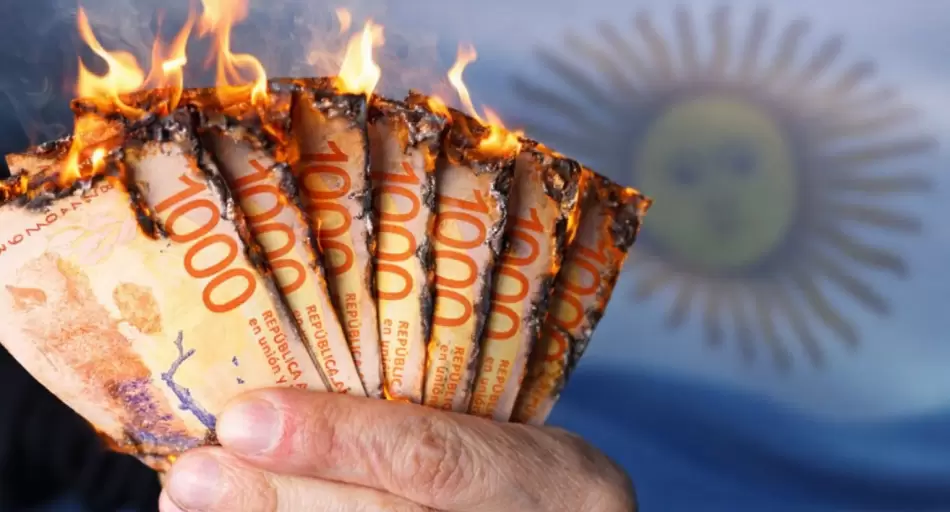 1° acto (2025): desajuste del gasto; 2° acto (1°T de 2026): caída de recursos; 3° acto (abril de 2026): pedido de adelanto