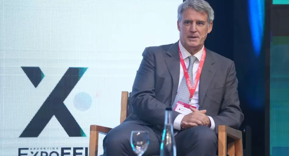 Alfonso Prat-Gay: "A este programa le falta crecimiento; no se le puede pedir a la gente sacrificio toda la vida"