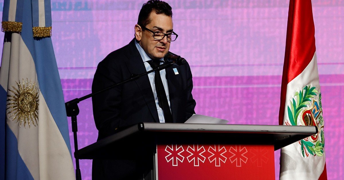 “Nosotros no vinimos a realizar marketing cultural”: el discurso completo del Cifelli en la Feria