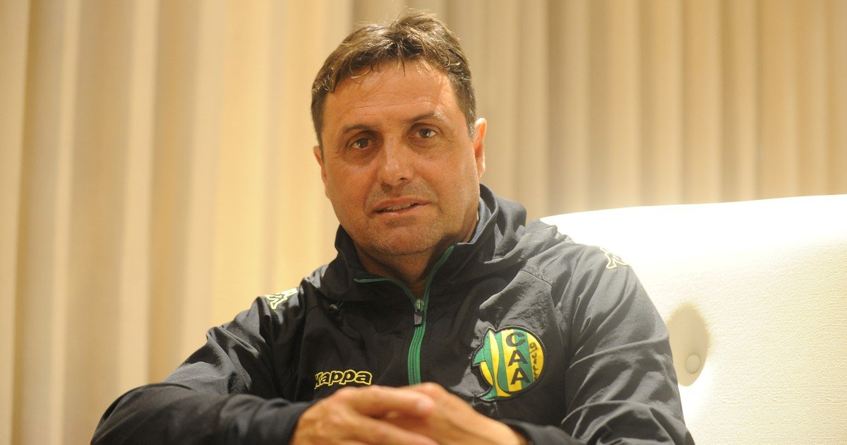 Quién es el argentino que dirigirá interinamente a Messi en el Inter Miami tras la repentina renuncia de Javier Mascherano