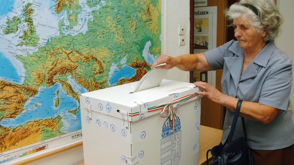 Hungría desata la polémica: alcaldes podrán decidir quién puede vivir en sus pueblos