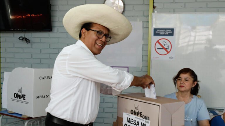 Perú: del bloqueo político al desorden electoral en unas presidenciales clave