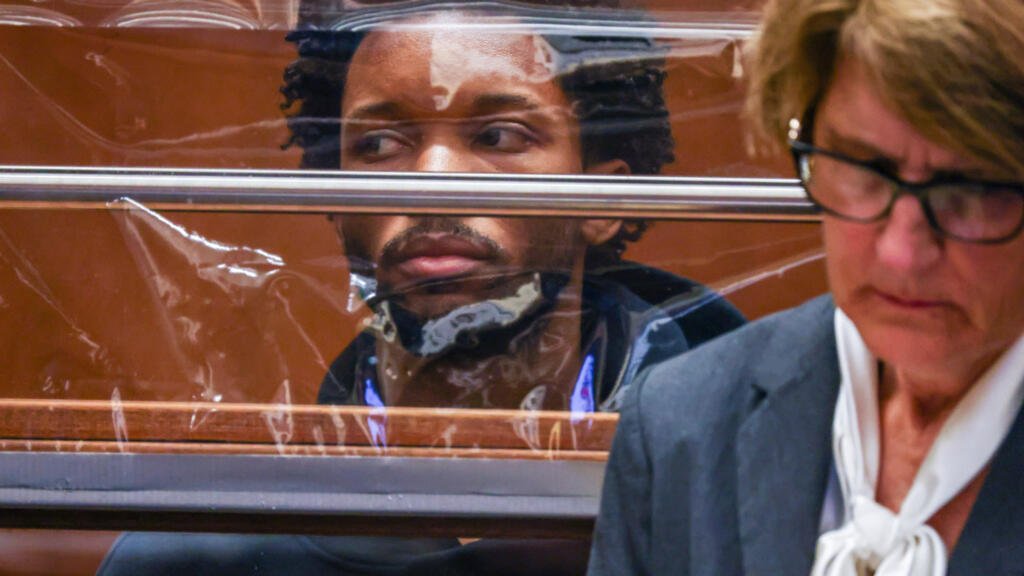 ¿Qué puede pasar con D4vd?: el rapero acusado de asesinar a una niña hispana