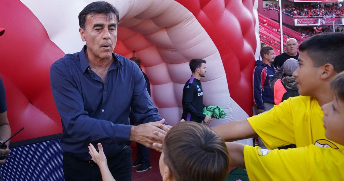 Independiente se prepara para visitar a Boca tras ganar el clásico de Avellaneda: una dura baja, un regreso clave y un par de dudas