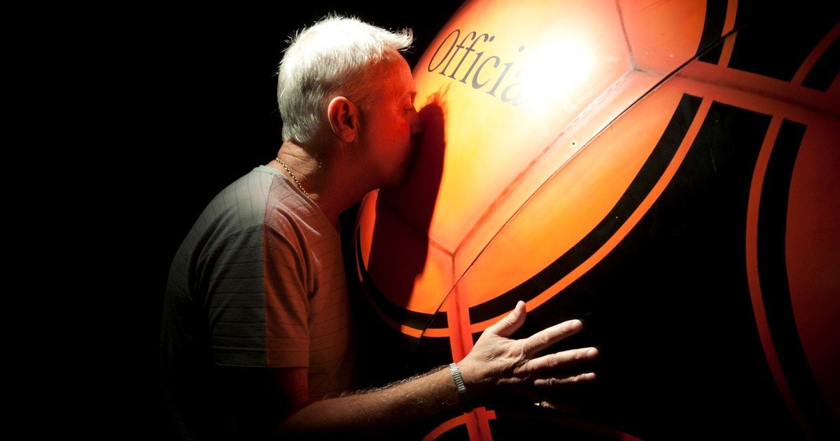 A 40 años del gol con la pelota naranja que el Beto Alonso le hizo a Boca en la Bombonera: la historia desconocida de "La Mona Lisa" del Museo River