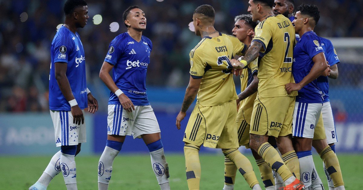El picante final de Cruzeiro vs Boca: corridas y empujones tras un partido repleto de discusiones en la Copa Libertadores 2026