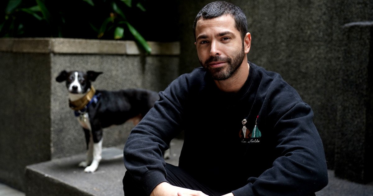 Nazareno Casero hace su camino, ahora con Bebé Reno en teatro: ventajas y desventajas de tener semejante padre