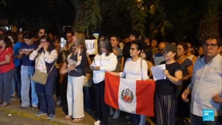 Perú: se extiende el plazo para votar en las elecciones