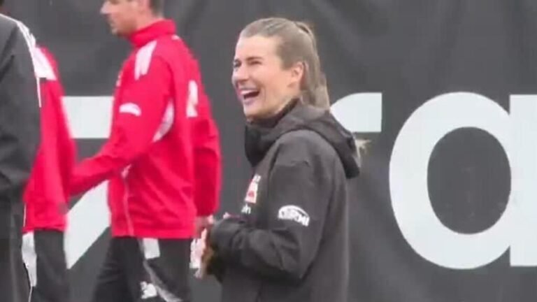 Primera mujer al frente de un equipo masculino en Alemania enfrenta ola de ataques machistas