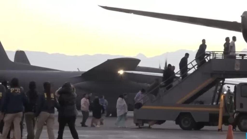Chile: Kast deporta a los primeros 40 migrantes en situación irregular