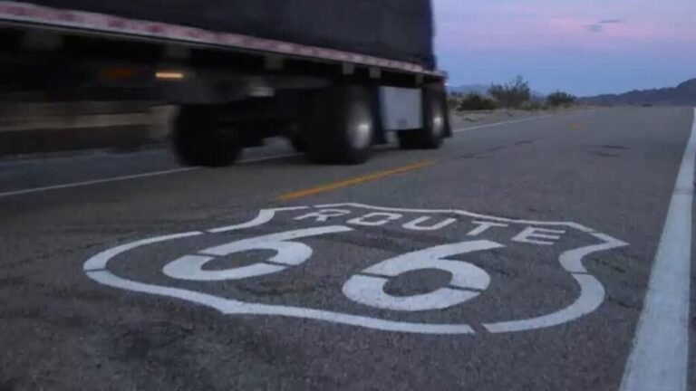 EE. UU.: Ruta 66 cumple 100 años y viajeros sienten el impacto de la guerra en Medio Oriente