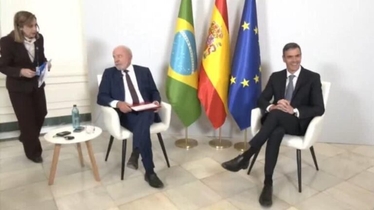 Pedro Sánchez se reúne con Lula previo a encuentro de líderes de izquierda