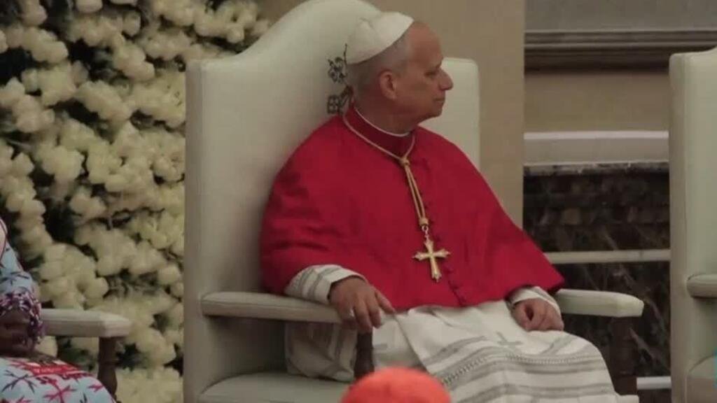 León XIV llega a Guinea Ecuatorial, última parada de su gira por África