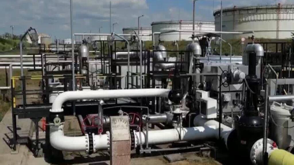 Ucrania reabre oleoducto de Druzhba y Hungría levanta veto a préstamo de UE