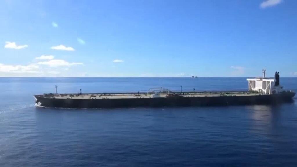 Trump afirma control del estrecho de Ormuz y lanza amenaza contra embarcaciones iraníes