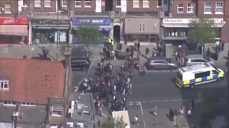 Dos personas de origen judío fueron apuñaladas por un hombre en Londres