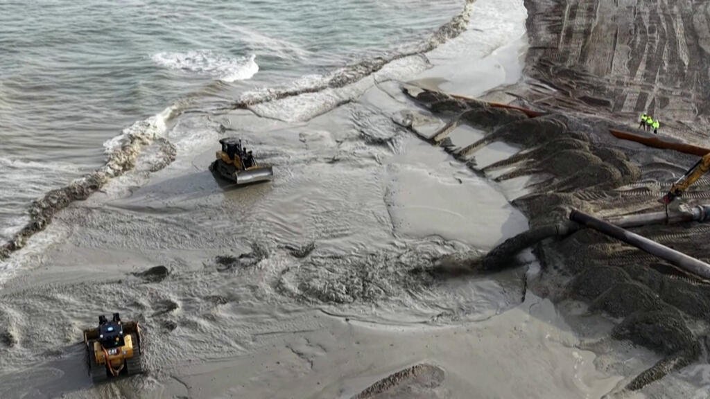 España: las ciudades luchan por restaurar las playas con nuevos métodos