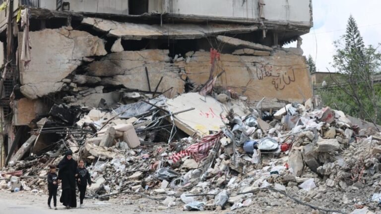 Israel y Líbano esperan nuevos diálogos entre amenazas y ataques israelíes en el sur de su vecino país