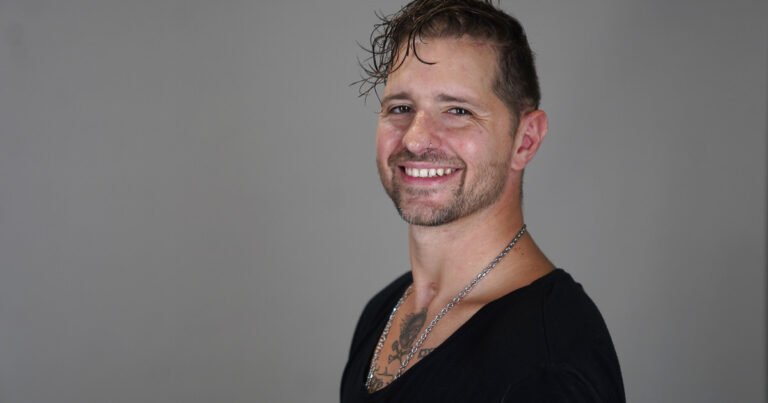 Mauro Giallombardo: "Me anda la mitad de cuerpo; sólo me pedís que me ate los cordones y me cagás la vida"