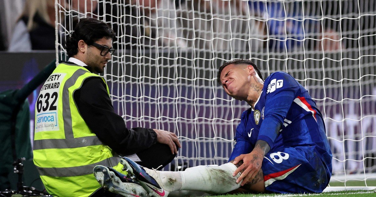 Enzo Fernández y un regreso para el olvido: volvió tras los dos partidos de suspensión, Chelsea perdió con Manchester United y se fue con un susto