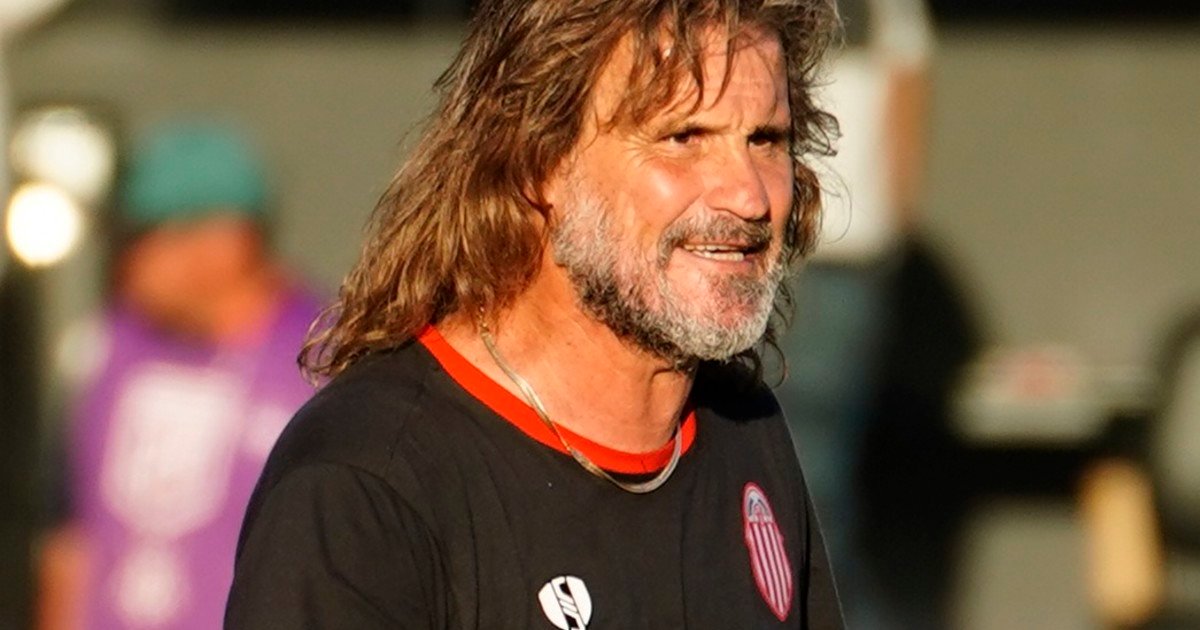 Barracas Central vs Belgrano, EN VIVO: el "Guapo" y el "Pirata", en un partido clave por la clasificación a los Playoffs del Torneo Apertura