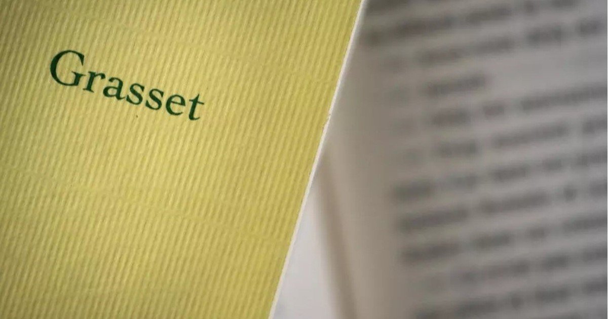 Escándalo en Francia: 115 escritores dejan la editorial Grasset tras el despido de su director