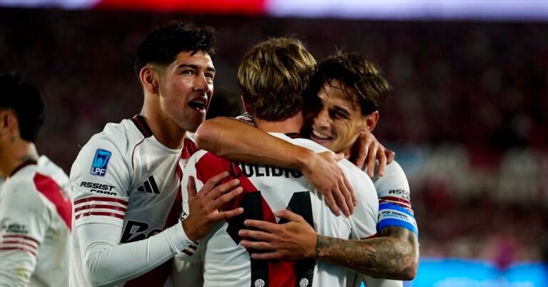Así están las tablas del Torneo Apertura: River imparable de la mano de Coudet y el Rojo se prende tras la victoria en el clásico