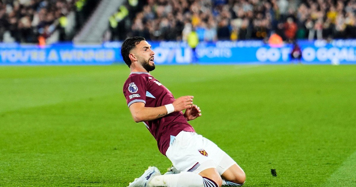 Premier League: Taty Castellanos brilló con un doblete para el West Ham y quiere meterse de atropellada en la lista de la Selección para el Mundial
